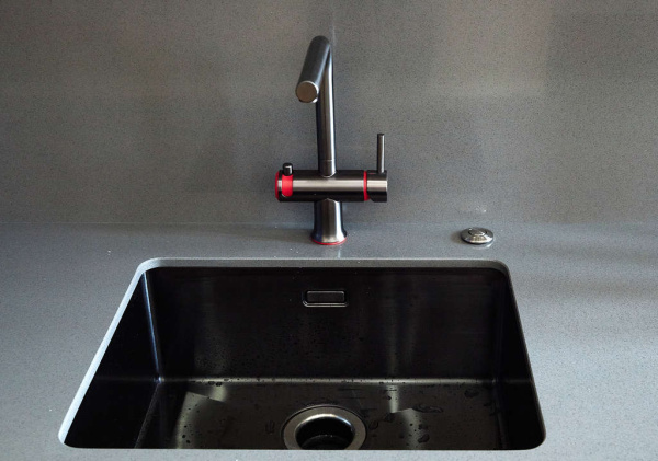 Omoikiri Taki 54-U/IF-GB нерж.сталь/графит Omoikiri Taki 54-U/IF-GB нерж.сталь/графит