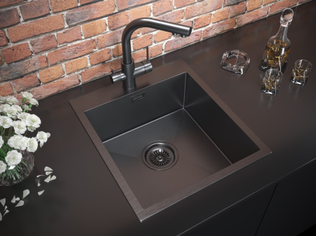 Paulmark Смеситель для кухни ESSEN, PVD, вороненая сталь, 213011-GM