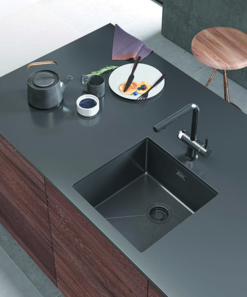 Omoikiri Taki 44-U/IF-GB нерж.сталь/графит