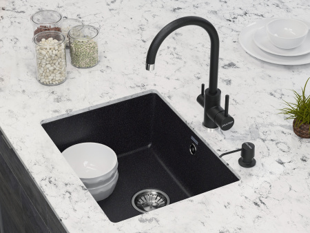 Paulmark Смеситель для кухни ESSEN, черный металлик, 213211-418