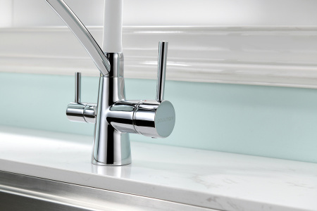 Paulmark Смеситель для кухни SIEGEN, хром/белый, 213111-CrW